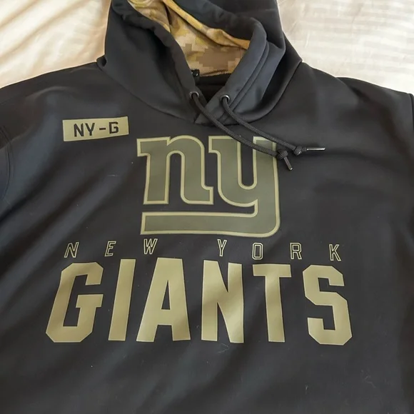 2020 Salute to Service New York Giants Hoodie - Picture 2 of 5